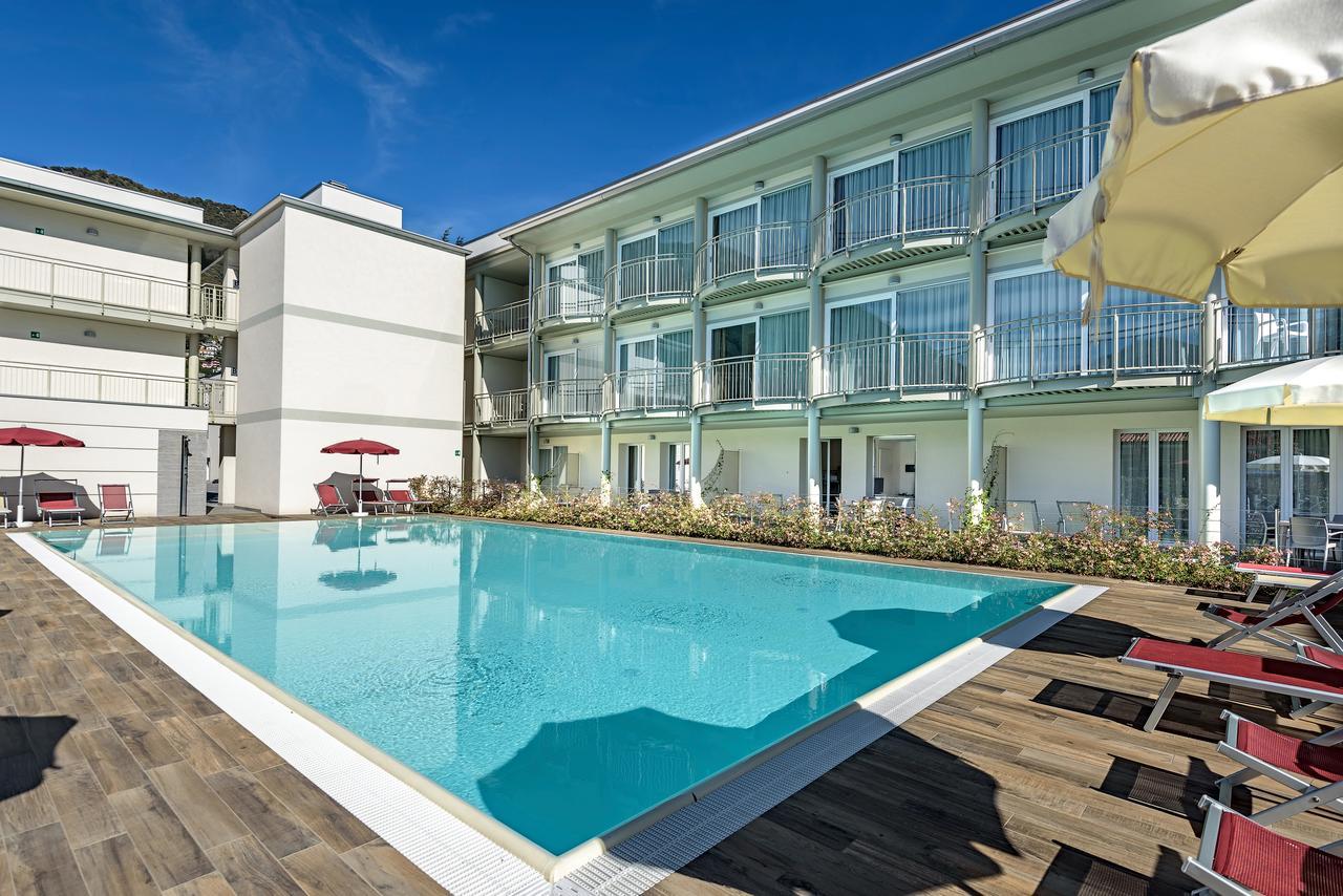 Hotel Vischi Domaso Exterior photo